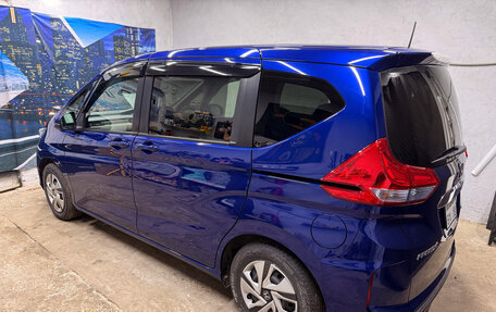 Honda Freed II, 2017 год, 1 555 000 рублей, 4 фотография