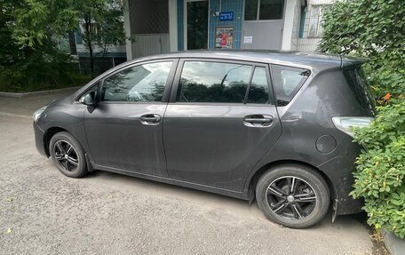 Toyota Verso I, 2015 год, 1 650 000 рублей, 2 фотография