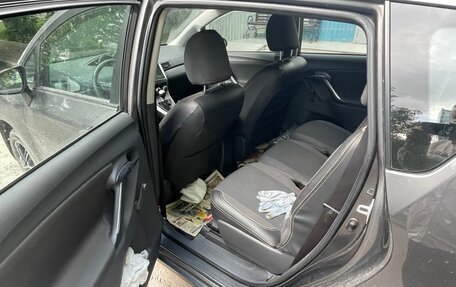 Toyota Verso I, 2015 год, 1 650 000 рублей, 5 фотография