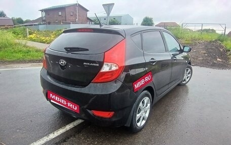 Hyundai Solaris II рестайлинг, 2012 год, 620 000 рублей, 4 фотография