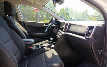 KIA Sportage IV рестайлинг, 2018 год, 2 263 000 рублей, 11 фотография