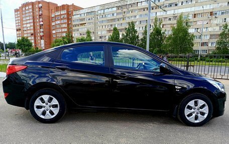 Hyundai Solaris II рестайлинг, 2016 год, 1 075 000 рублей, 4 фотография