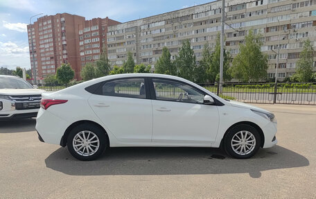 Hyundai Solaris II рестайлинг, 2018 год, 1 130 000 рублей, 4 фотография