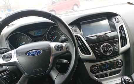 Ford Focus III, 2012 год, 590 000 рублей, 5 фотография