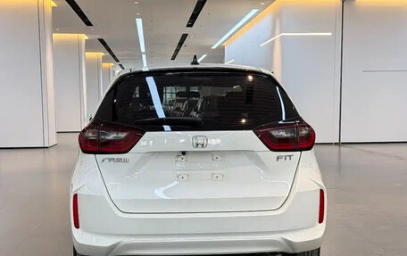 Honda Fit, 2021 год, 941 000 рублей, 6 фотография