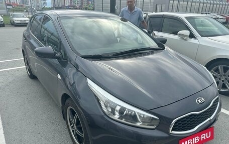 KIA cee'd III, 2015 год, 1 050 000 рублей, 2 фотография