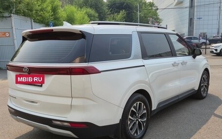 KIA Carnival, 2020 год, 2 750 000 рублей, 5 фотография