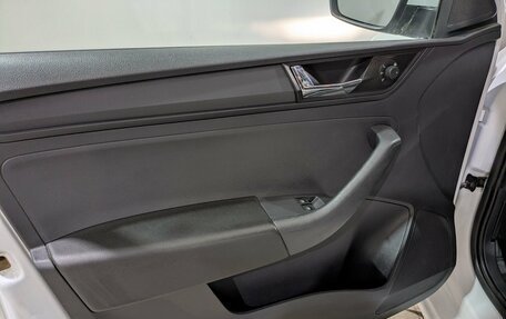 Skoda Rapid I, 2019 год, 899 000 рублей, 19 фотография