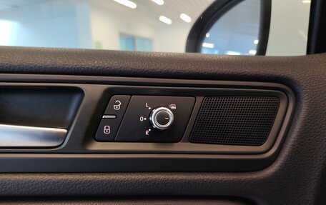 Volkswagen Touareg III, 2013 год, 1 670 000 рублей, 10 фотография