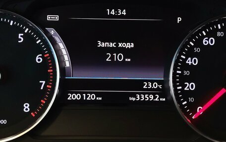 Volkswagen Touareg III, 2013 год, 1 670 000 рублей, 19 фотография