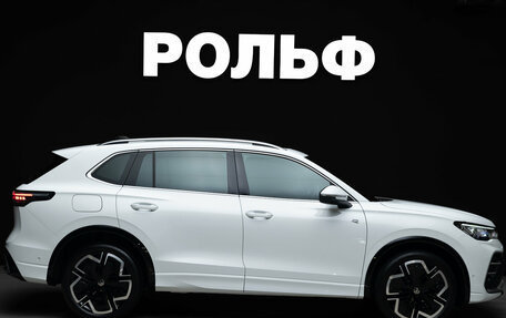 Volkswagen Tiguan, 2024 год, 4 500 000 рублей, 3 фотография