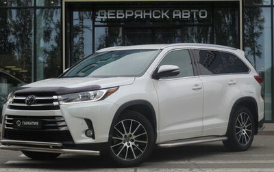 Toyota Highlander III, 2018 год, 4 590 000 рублей, 1 фотография