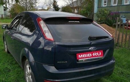 Ford Focus II рестайлинг, 2011 год, 270 000 рублей, 2 фотография