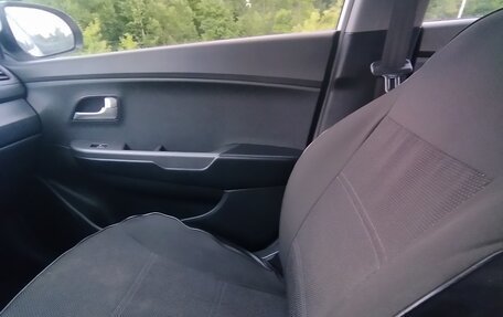 KIA Rio III рестайлинг, 2015 год, 1 555 000 рублей, 17 фотография