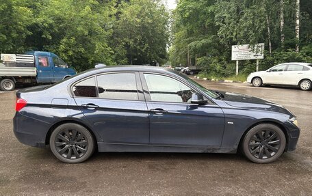 BMW 3 серия, 2011 год, 1 550 000 рублей, 4 фотография