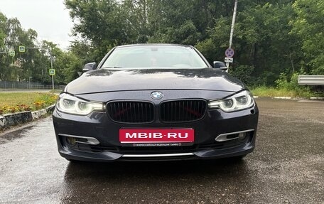 BMW 3 серия, 2011 год, 1 550 000 рублей, 2 фотография