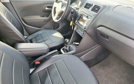 Volkswagen Polo VI (EU Market), 2013 год, 555 000 рублей, 15 фотография