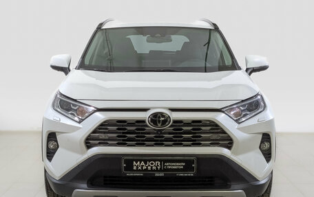 Toyota RAV4, 2020 год, 3 290 000 рублей, 2 фотография