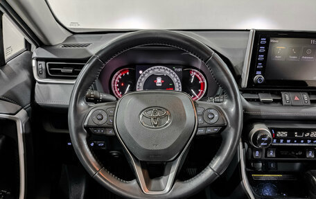 Toyota RAV4, 2020 год, 3 290 000 рублей, 22 фотография