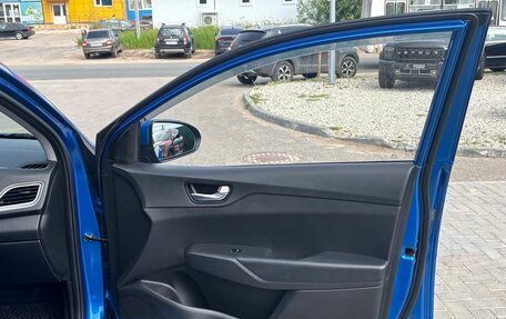 Hyundai Solaris II рестайлинг, 2021 год, 1 325 000 рублей, 8 фотография