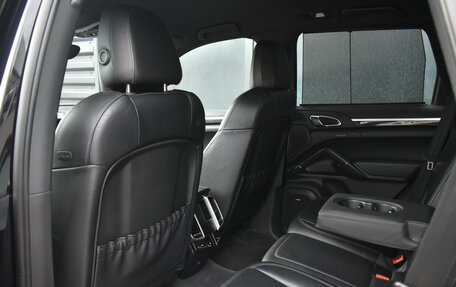 Porsche Cayenne III, 2011 год, 2 300 000 рублей, 12 фотография
