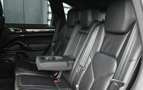 Porsche Cayenne III, 2011 год, 2 300 000 рублей, 13 фотография