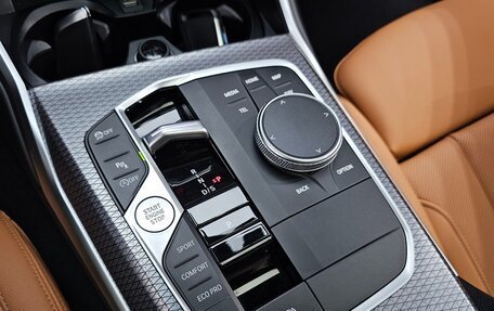 BMW 3 серия, 2024 год, 4 400 000 рублей, 12 фотография