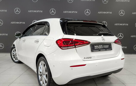 Mercedes-Benz A-Класс, 2020 год, 2 895 000 рублей, 7 фотография