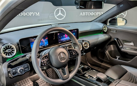 Mercedes-Benz A-Класс, 2020 год, 2 895 000 рублей, 16 фотография
