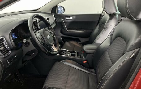 KIA Sportage IV рестайлинг, 2018 год, 2 150 000 рублей, 12 фотография
