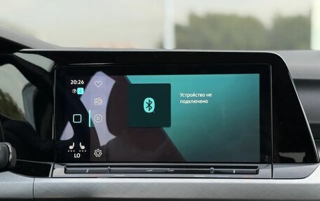 Volkswagen Golf VIII, 2021 год, 1 720 000 рублей, 13 фотография