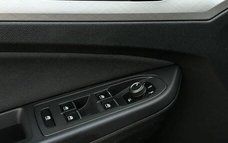 Volkswagen Golf VIII, 2021 год, 1 720 000 рублей, 16 фотография