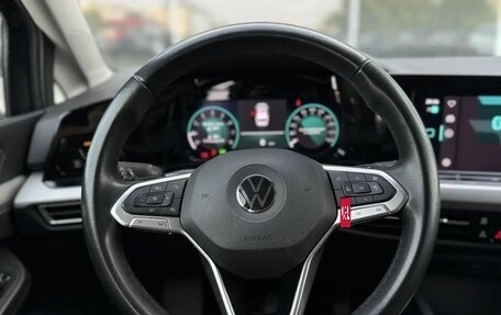 Volkswagen Golf VIII, 2021 год, 1 720 000 рублей, 15 фотография