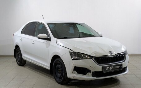 Skoda Rapid II, 2021 год, 1 390 000 рублей, 8 фотография