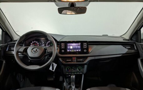 Skoda Rapid II, 2021 год, 1 390 000 рублей, 20 фотография