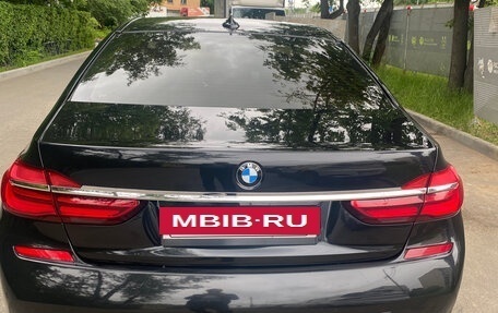 BMW 7 серия, 2019 год, 4 100 000 рублей, 2 фотография