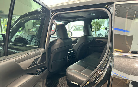 Lexus LX, 2023 год, 13 358 000 рублей, 12 фотография