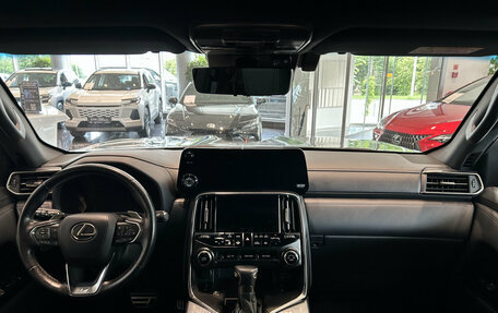 Lexus LX, 2023 год, 13 358 000 рублей, 14 фотография