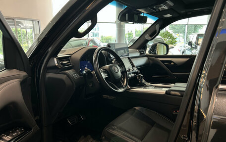 Lexus LX, 2023 год, 13 358 000 рублей, 16 фотография