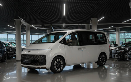 Hyundai Staria, 2025 год, 8 350 000 рублей, 1 фотография