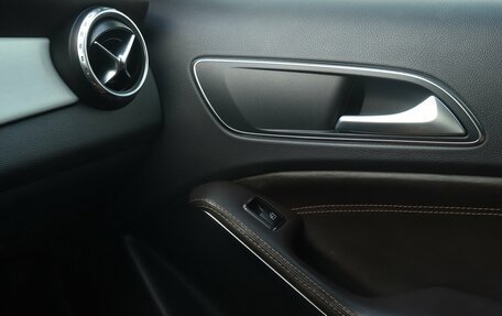 Mercedes-Benz GLA, 2014 год, 1 730 000 рублей, 13 фотография