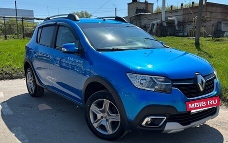 Renault Sandero II рестайлинг, 2019 год, 1 340 000 рублей, 3 фотография