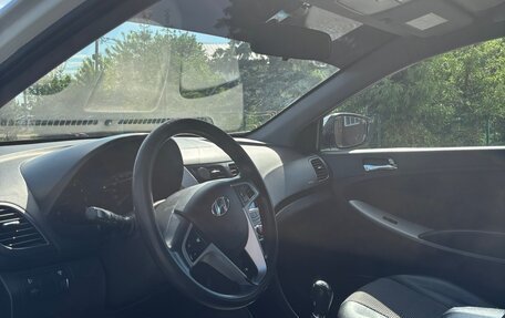 Hyundai Solaris II рестайлинг, 2013 год, 620 000 рублей, 6 фотография