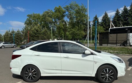 Hyundai Solaris II рестайлинг, 2013 год, 620 000 рублей, 5 фотография