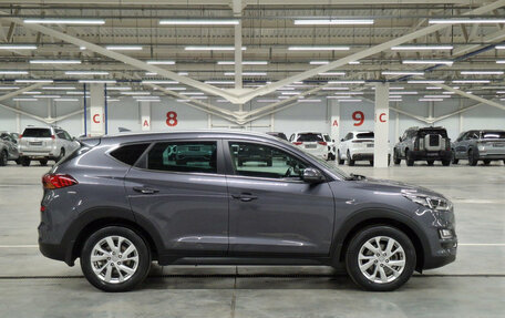 Hyundai Tucson III, 2019 год, 2 120 000 рублей, 4 фотография