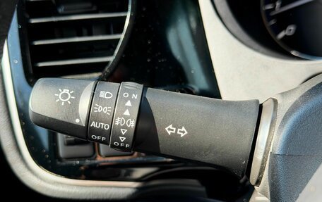 Mitsubishi Outlander III рестайлинг 3, 2021 год, 2 999 000 рублей, 15 фотография