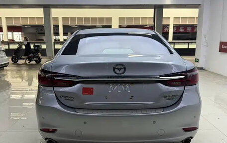 Mazda 6, 2021 год, 1 800 000 рублей, 4 фотография