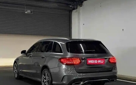 Mercedes-Benz C-Класс, 2021 год, 1 930 000 рублей, 3 фотография