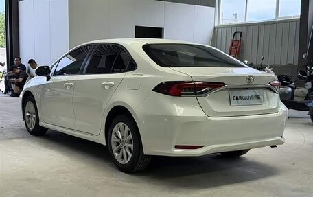 Toyota Corolla, 2022 год, 1 000 030 рублей, 6 фотография