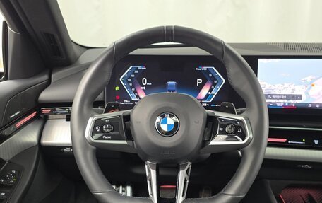 BMW 5 серия, 2024 год, 5 000 000 рублей, 18 фотография
